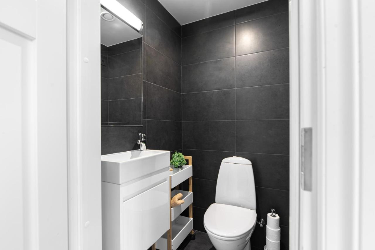 Airhome - Black&White Reval Exterior foto